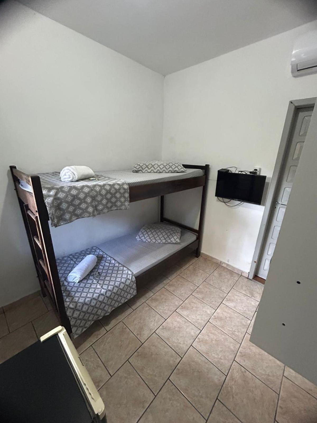 Hotel Paraná BC Balneário Camboriú Quarto foto